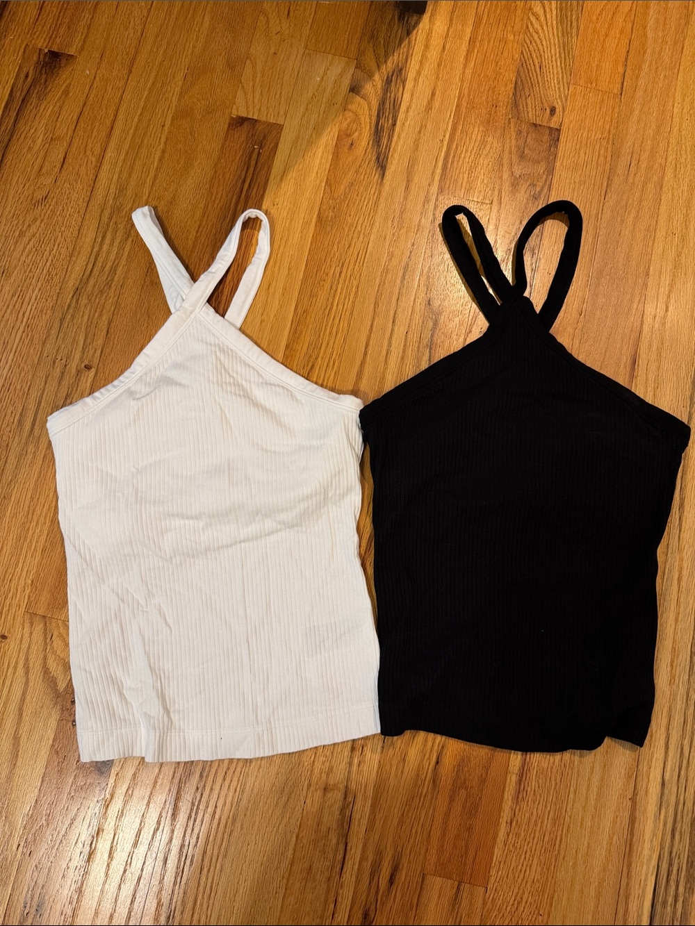Bundle Ribbed Cross-Strap Tank Top - Black & White